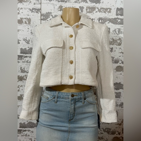 Zara White Blazer with Gold Buttons - Picture 2 of 5